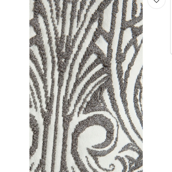 Rvn dress nwt - Picture 3 of 8